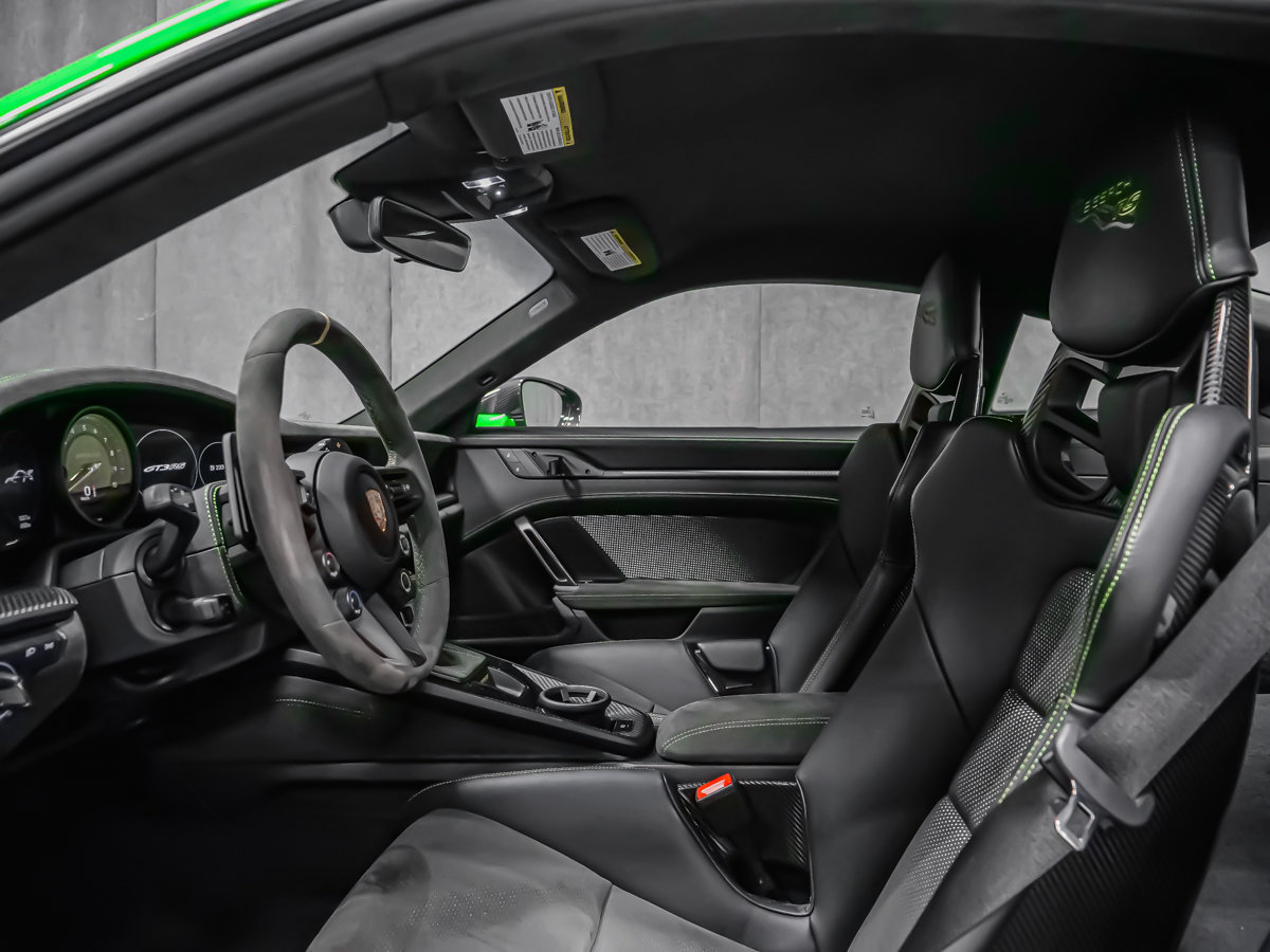 Porsche 911 GT3 RS 2025-49