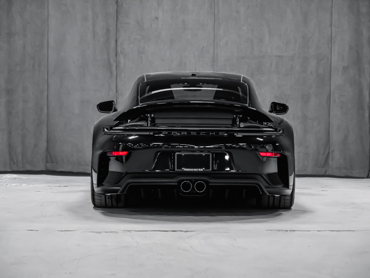 Porsche 911 GT3 Touring- PCCB, Buckets, Manual, Fr axle lift 2026-11