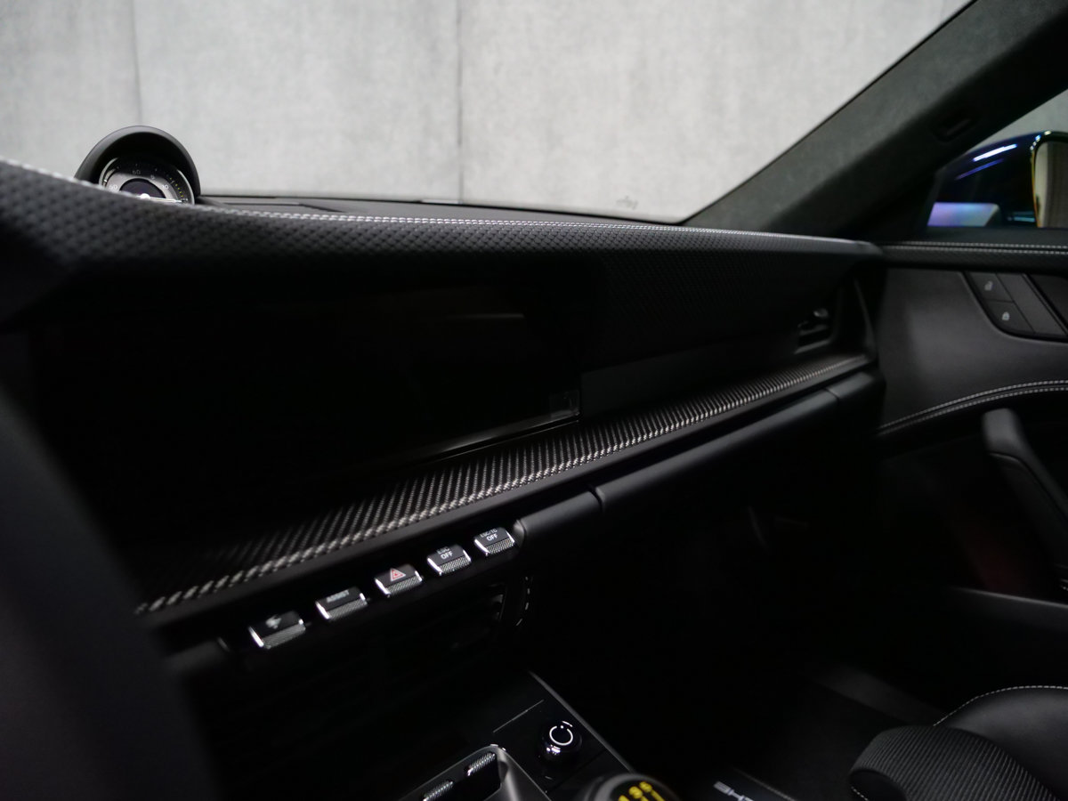Porsche 911 GT3 Touring- PCCB, Buckets, Manual, Fr axle lift 2026-36
