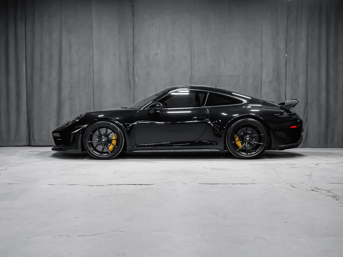 Porsche 911 GT3 Touring- PCCB, Buckets, Manual, Fr axle lift 2026-8