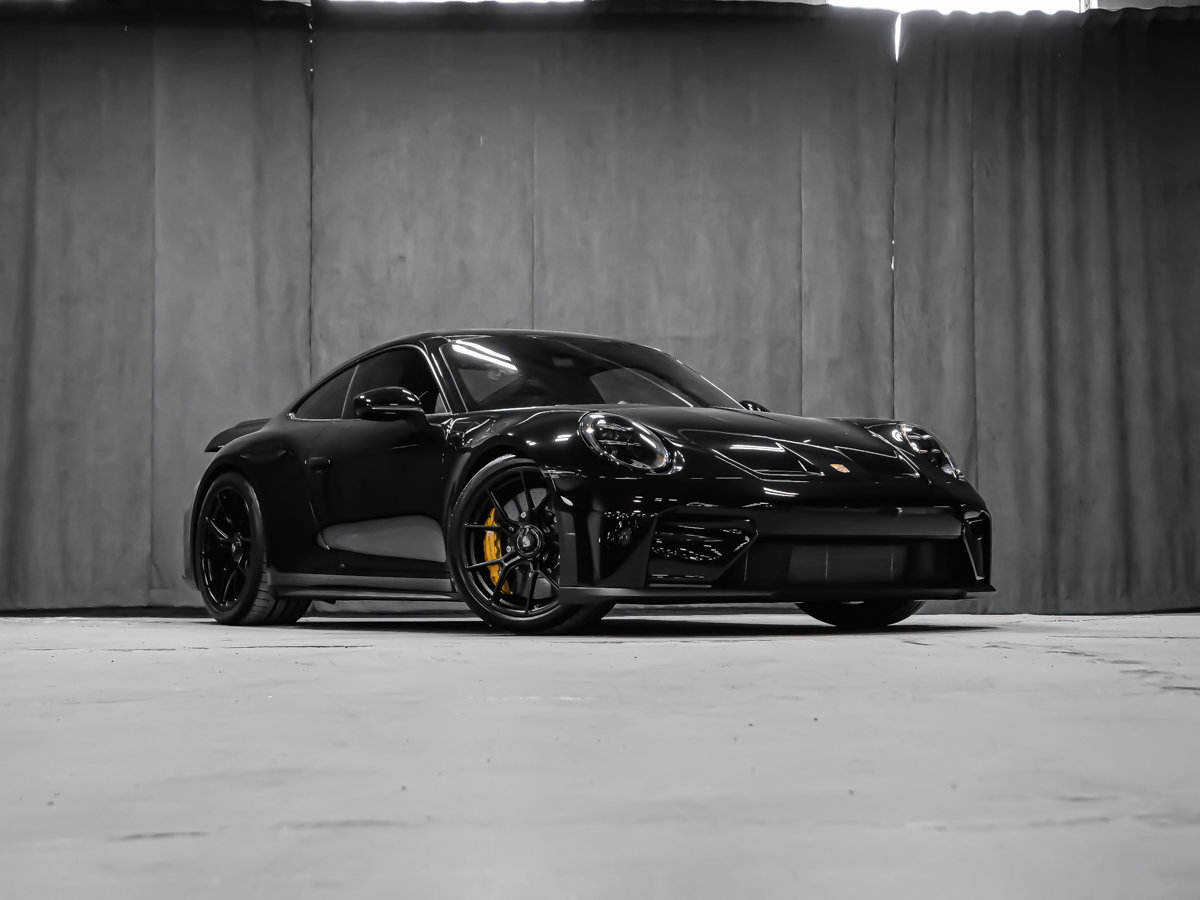 Porsche 911 GT3 Touring- PCCB, Buckets, Manual, Fr axle lift 2026-3
