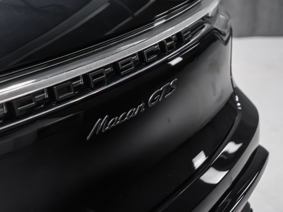 2025 Porsche Macan GTS-4