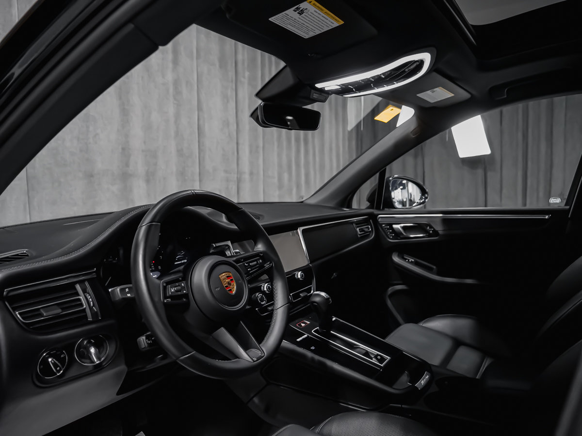 2025 Porsche Macan GTS-9