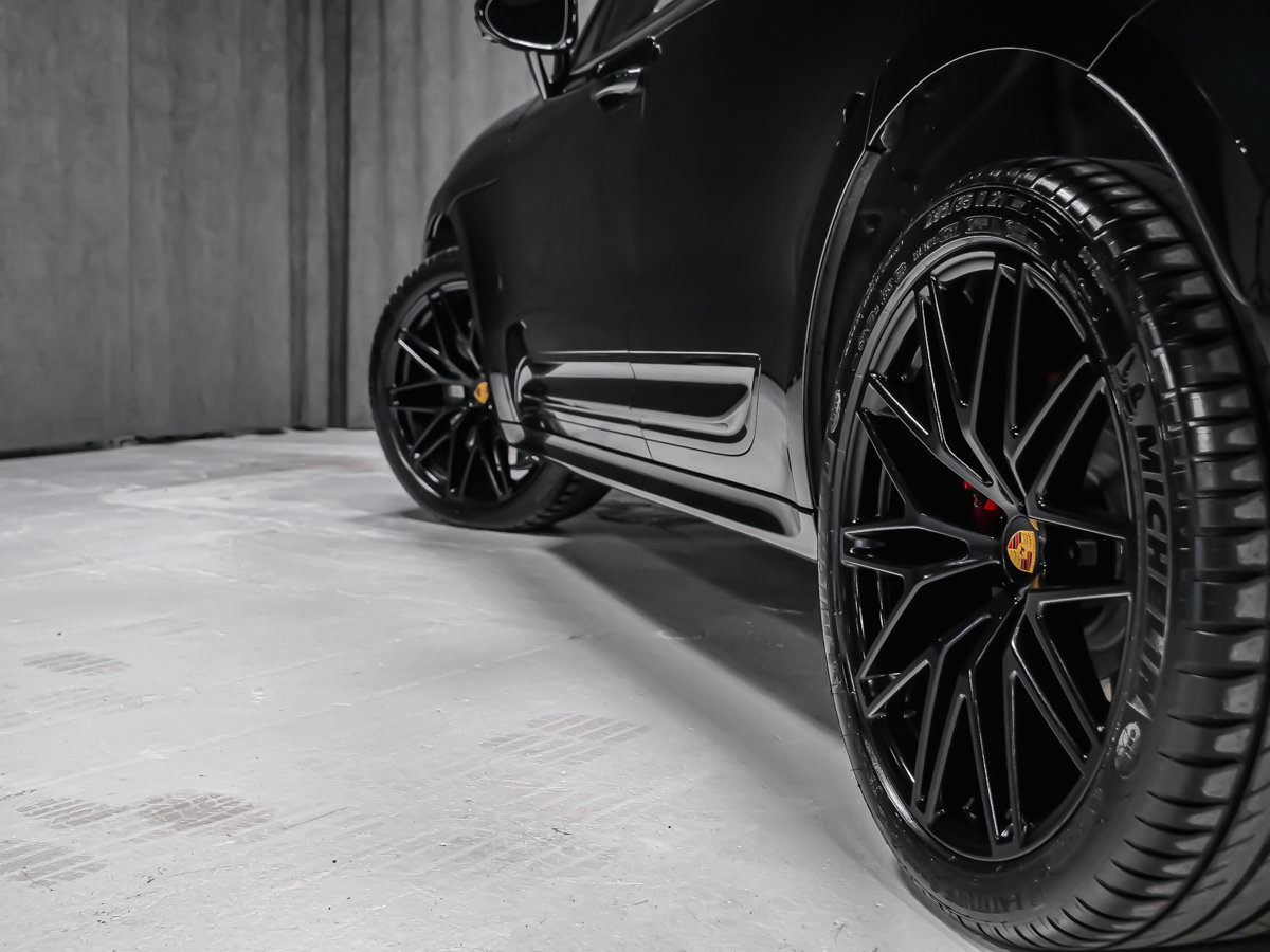 2025 Porsche Macan GTS-7