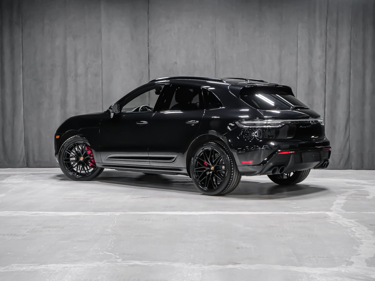 2025 Porsche Macan