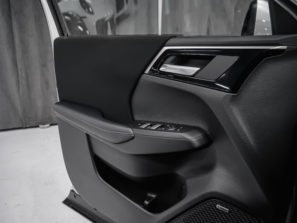 Mitsubishi Outlander ES S-AWC SIEGES CHAUFFANTS APPLE CARPLAY 2025-6