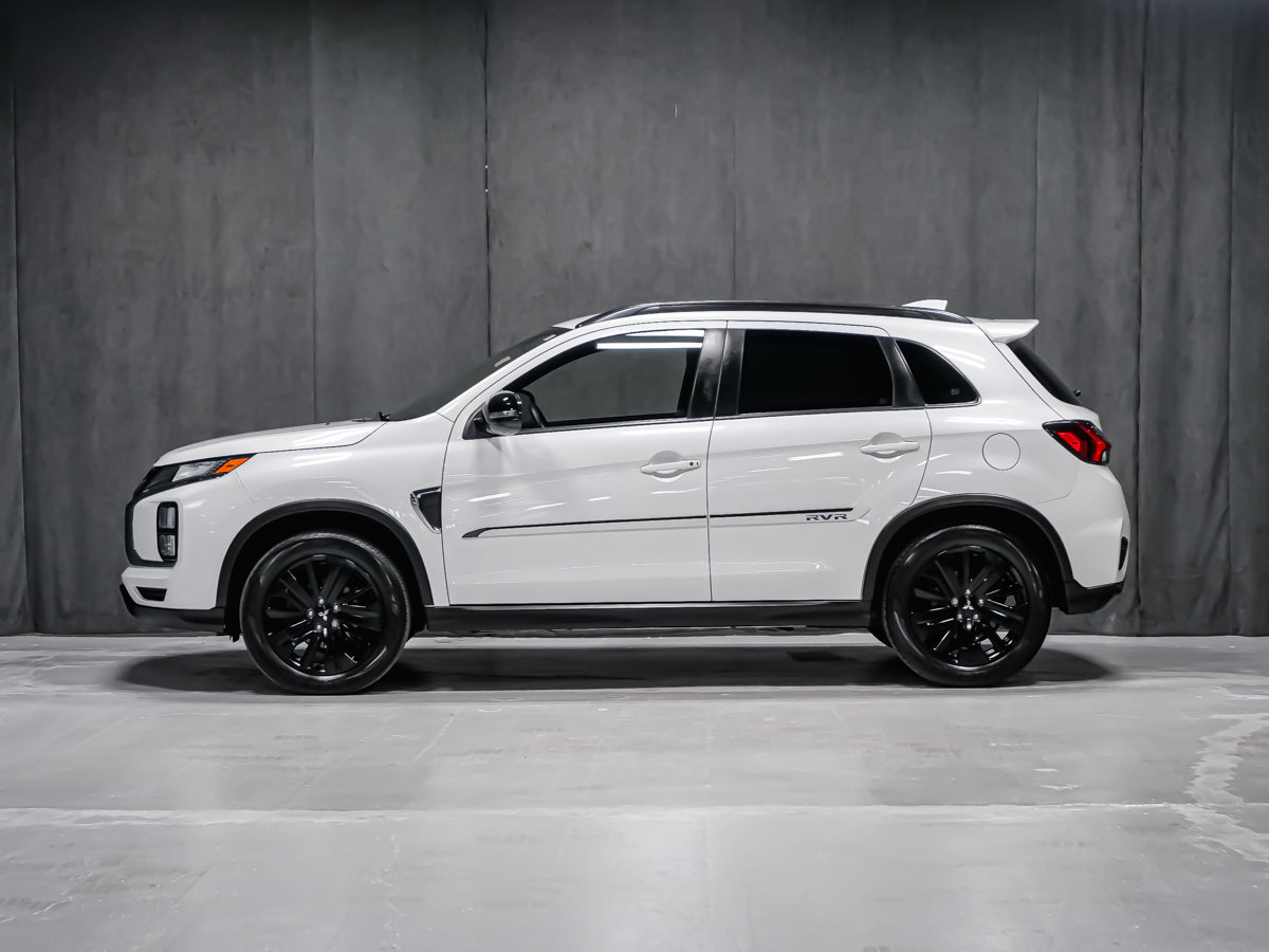 2020 Mitsubishi RVR LE 4WD-2