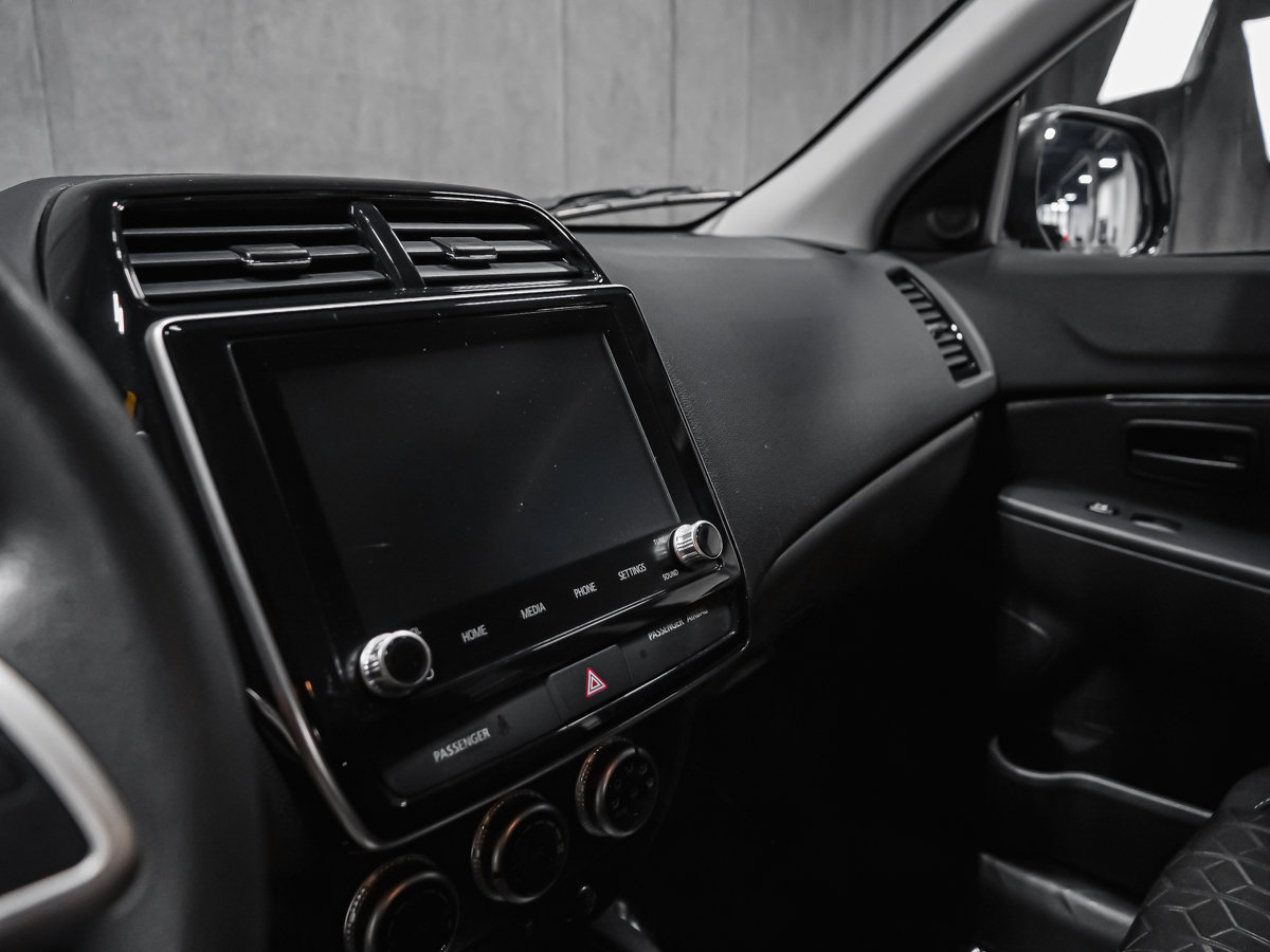 2025 Mitsubishi RVR ES FWD CARPLAY CAMÉRA SIÈGES CHAUFFANTS-9