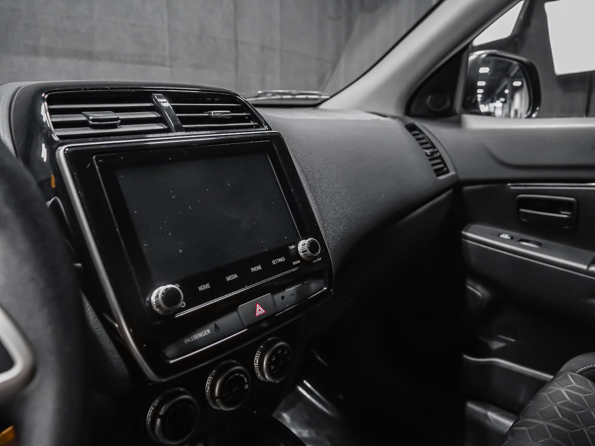 Mitsubishi RVR ES FWD CARPLAY CAMÉRA SIÈGES CHAUFFANTS 2025-8