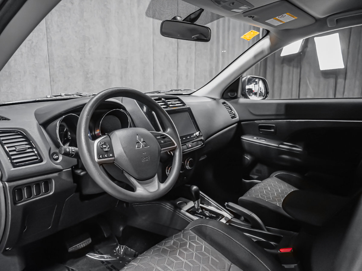 Mitsubishi RVR ES FWD CARPLAY CAMÉRA SIÈGES CHAUFFANTS 2025-5