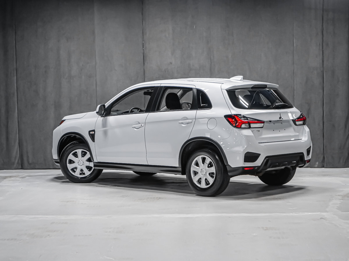 2025 Mitsubishi RVR ES FWD CARPLAY CAMÉRA SIÈGES CHAUFFANTS-3