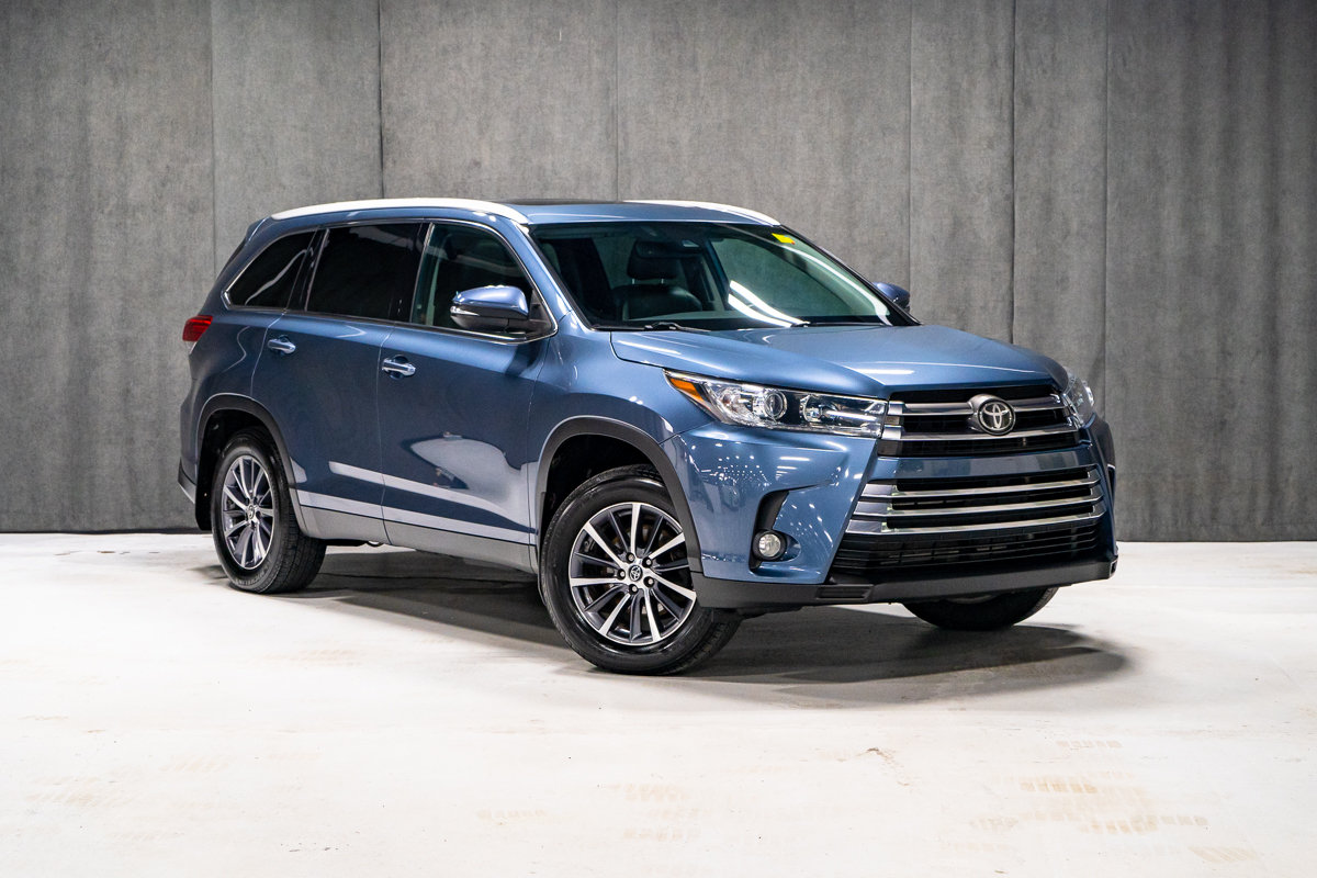 2019 Toyota Highlander XLE AWD CUIR TOIT OUVRANT-1