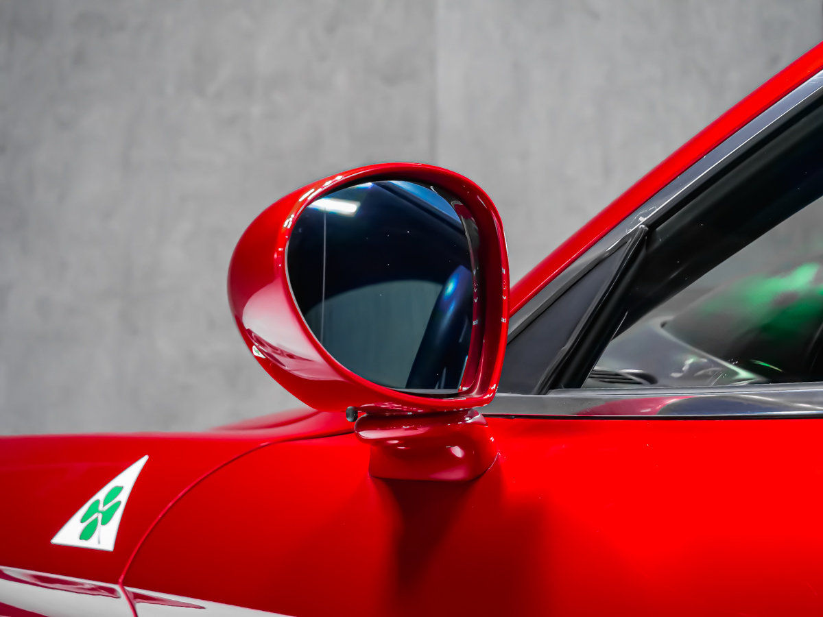 Alfa Romeo 8C Competizione  2008-13