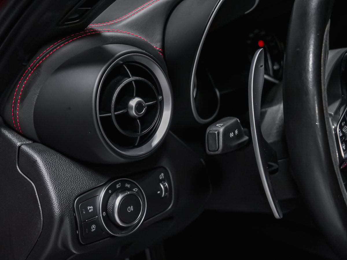 Alfa Romeo Giulia QUADRIFOGLIO CARBON TOIT CARBONE ASSIST CONDUITE 2021-21