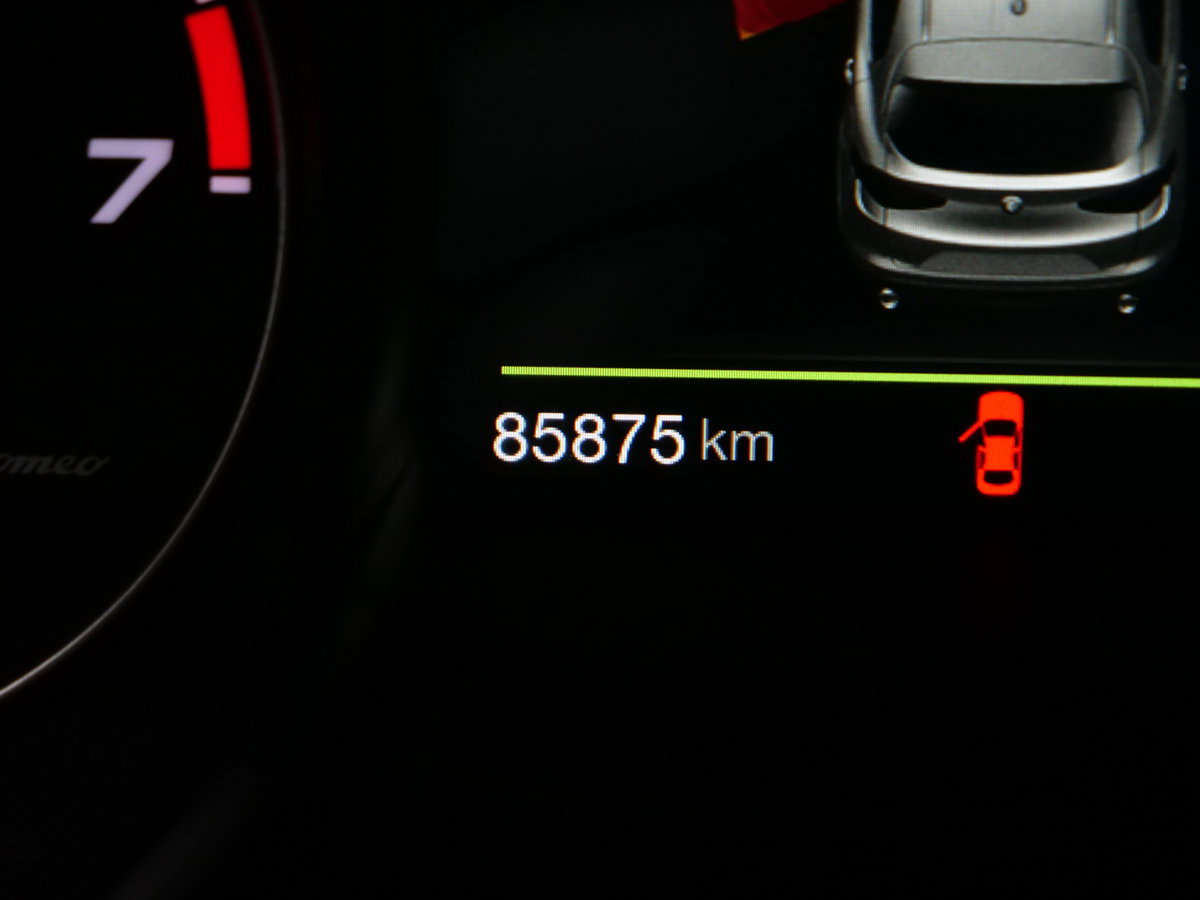 Alfa Romeo Stelvio Ti BARRE DE TOIT DÉMARREUR A DISTANCE 2018-12