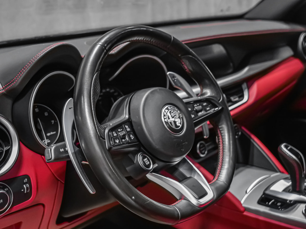 Alfa Romeo Stelvio TI SPORT ASSIST CONDUITE HARMAN KARDON ROUES 20po 2020-7