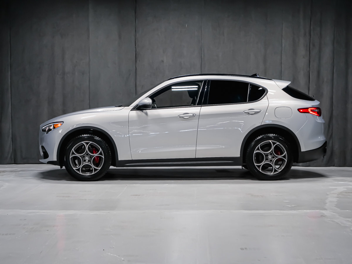 2023 Alfa Romeo Stelvio Sprint-2