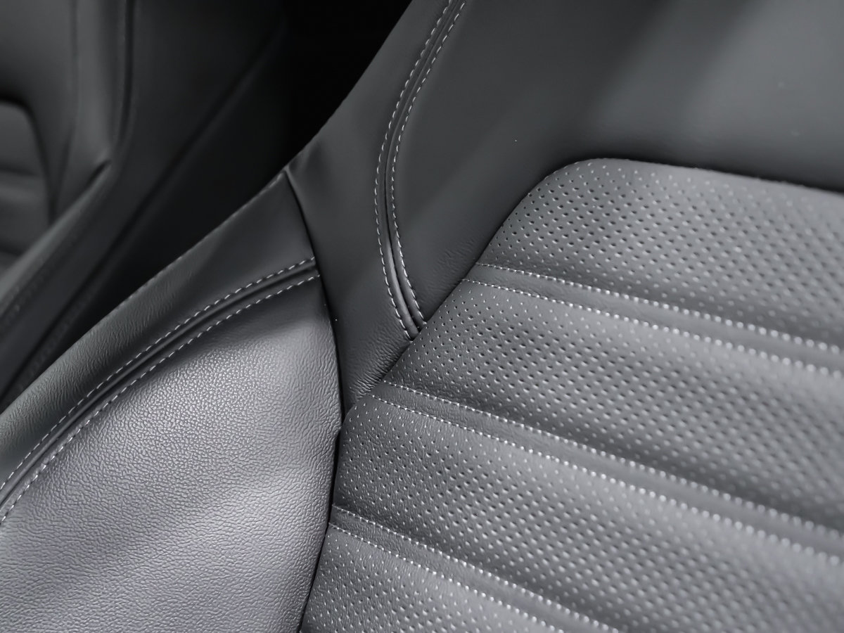 2024 Alfa Romeo Stelvio QUADRIFOLIO-28