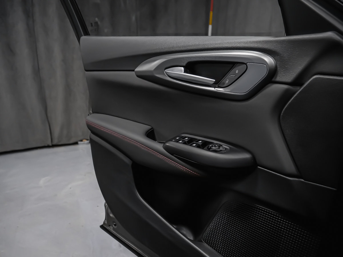 Alfa Romeo Tonale VELOCE HARMAN KARDON SOUNS SYSTEM SPORT SEATS 2024-14