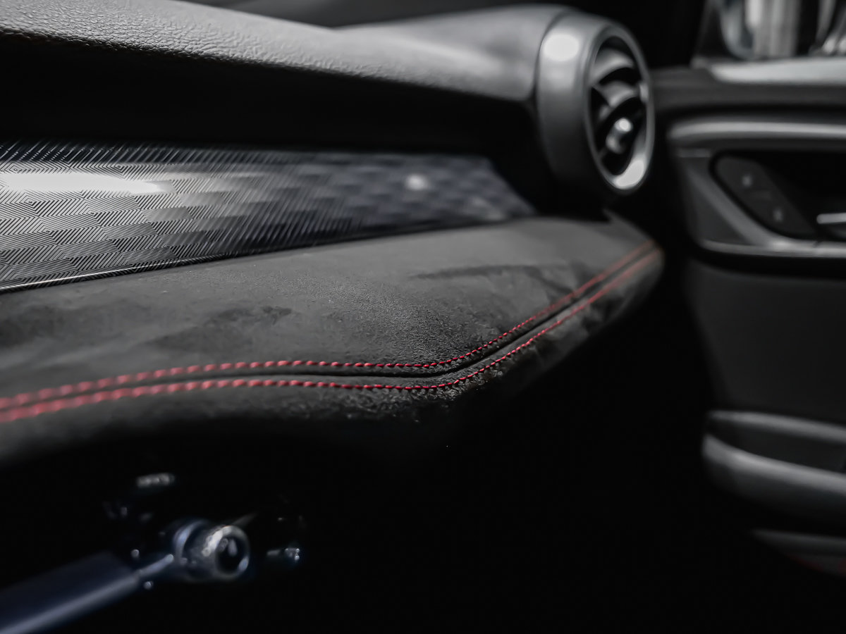 Alfa Romeo Tonale VELOCE HARMAN KARDON SOUNS SYSTEM SPORT SEATS 2024-17