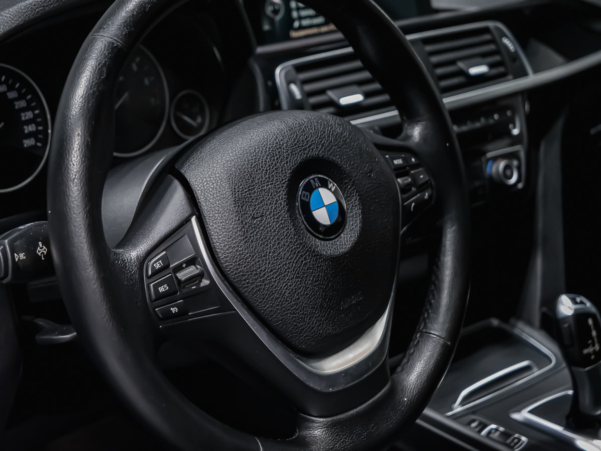 2016 BMW 3 Series 328i xDrive-10