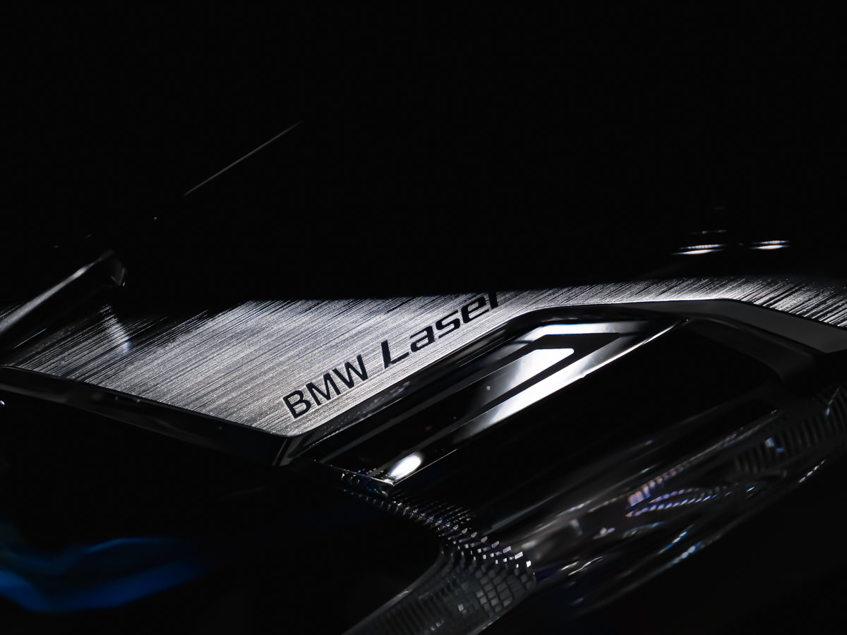 2024 BMW M3 MANUAL RWD CARBON FIBER ROOF-57