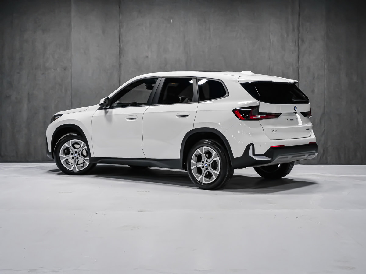 2024 BMW X1 XDRIVE28I TOIT PANORAMIQUE VOLANT CHAUFFANT-3