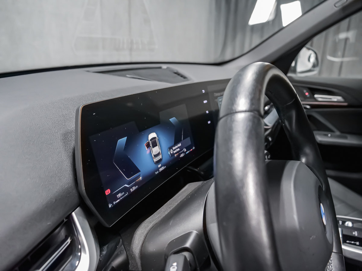 2024 BMW X1 XDRIVE28I TOIT PANORAMIQUE VOLANT CHAUFFANT-8