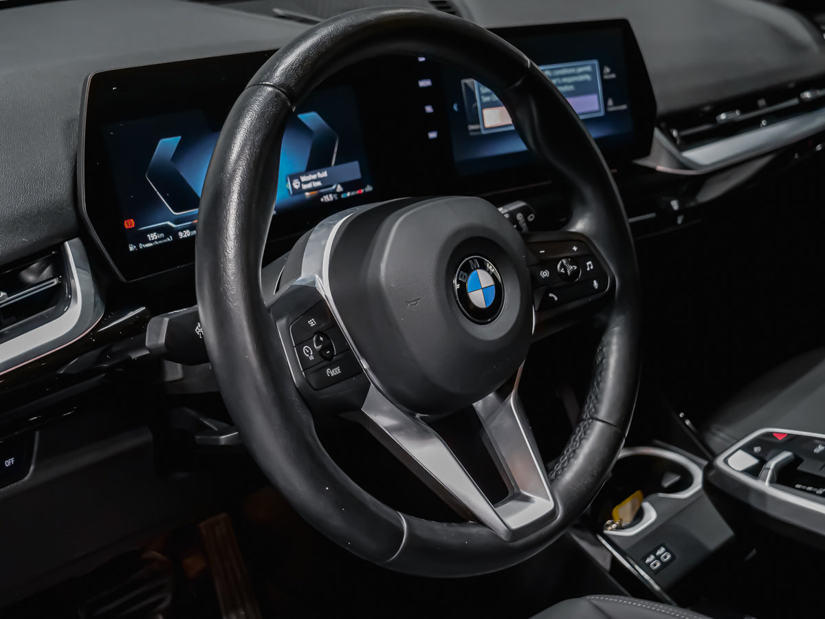 2024 BMW X1 XDRIVE28I TOIT PANORAMIQUE VOLANT CHAUFFANT-7