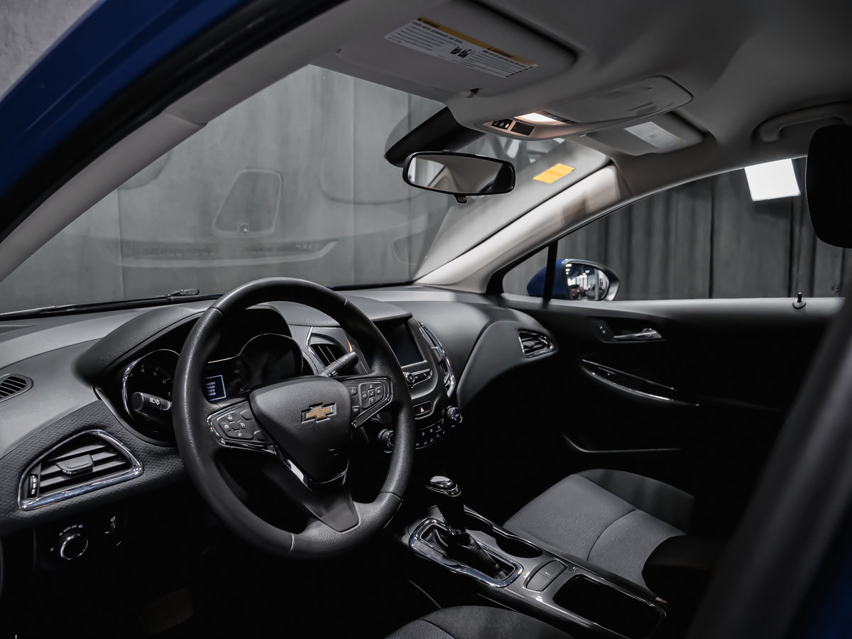 Chevrolet Cruze LT 2 SET DE PNEUS SIÈGES CHAUFFANT APPLE CAR PLAY 2018-5