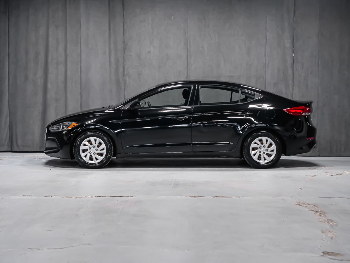 2017 Hyundai Elantra LE SIÈGES CHAUFFANT CRUISE CONTROL-2