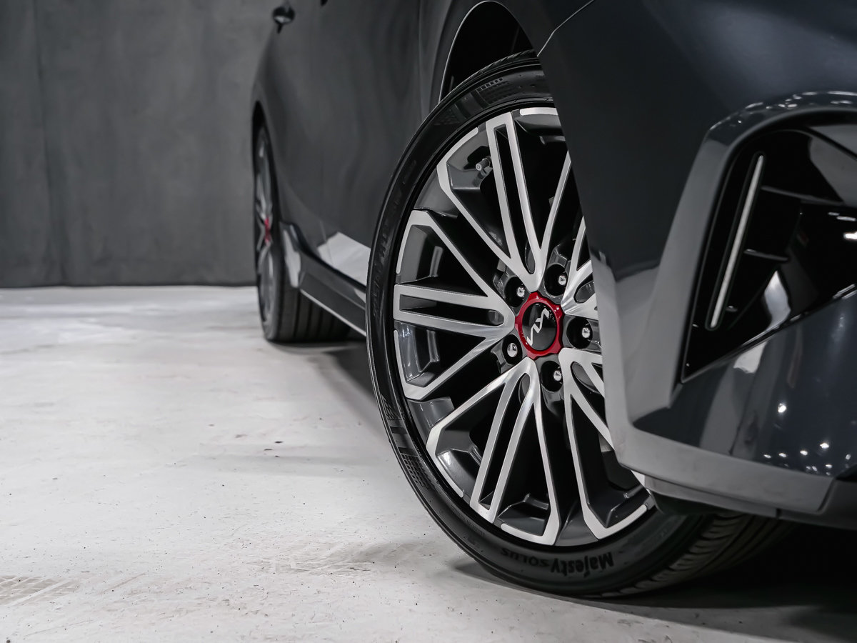 Kia Forte5 GT 2023-15