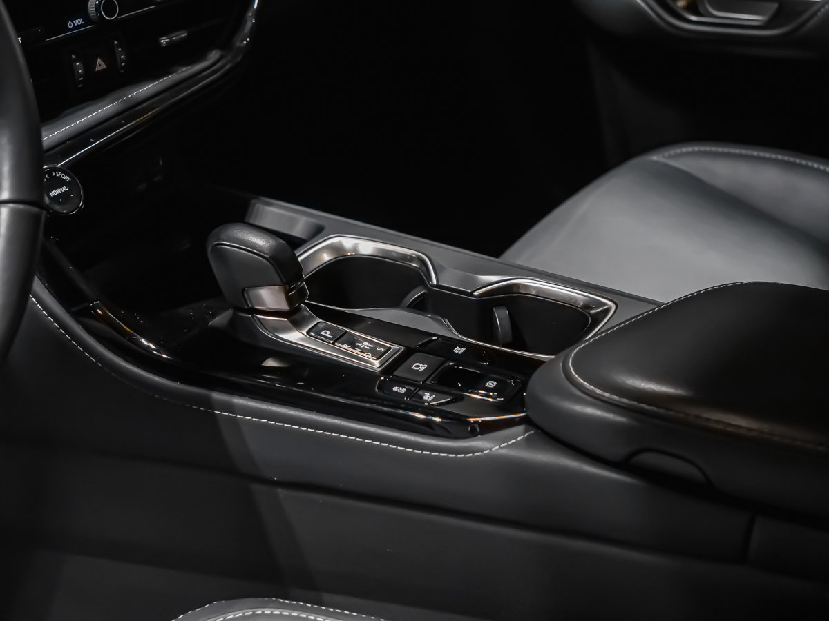 Lexus NX 350H HYBRID SIGNATURE VOLANT CHAUFFANT 2023-6