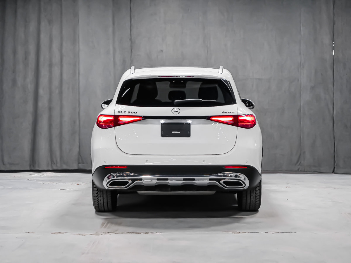 Mercedes-Benz GLC 300 4MATIC 2024-4