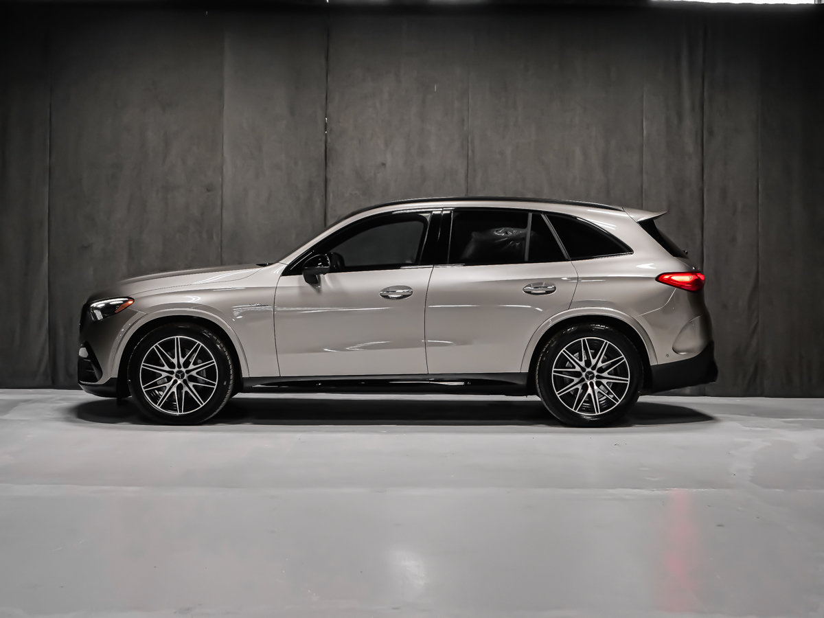 2024 Mercedes-Benz GLC AMG GLC 43 2 SET DE PNEUS SIÈGES VENTILES-2