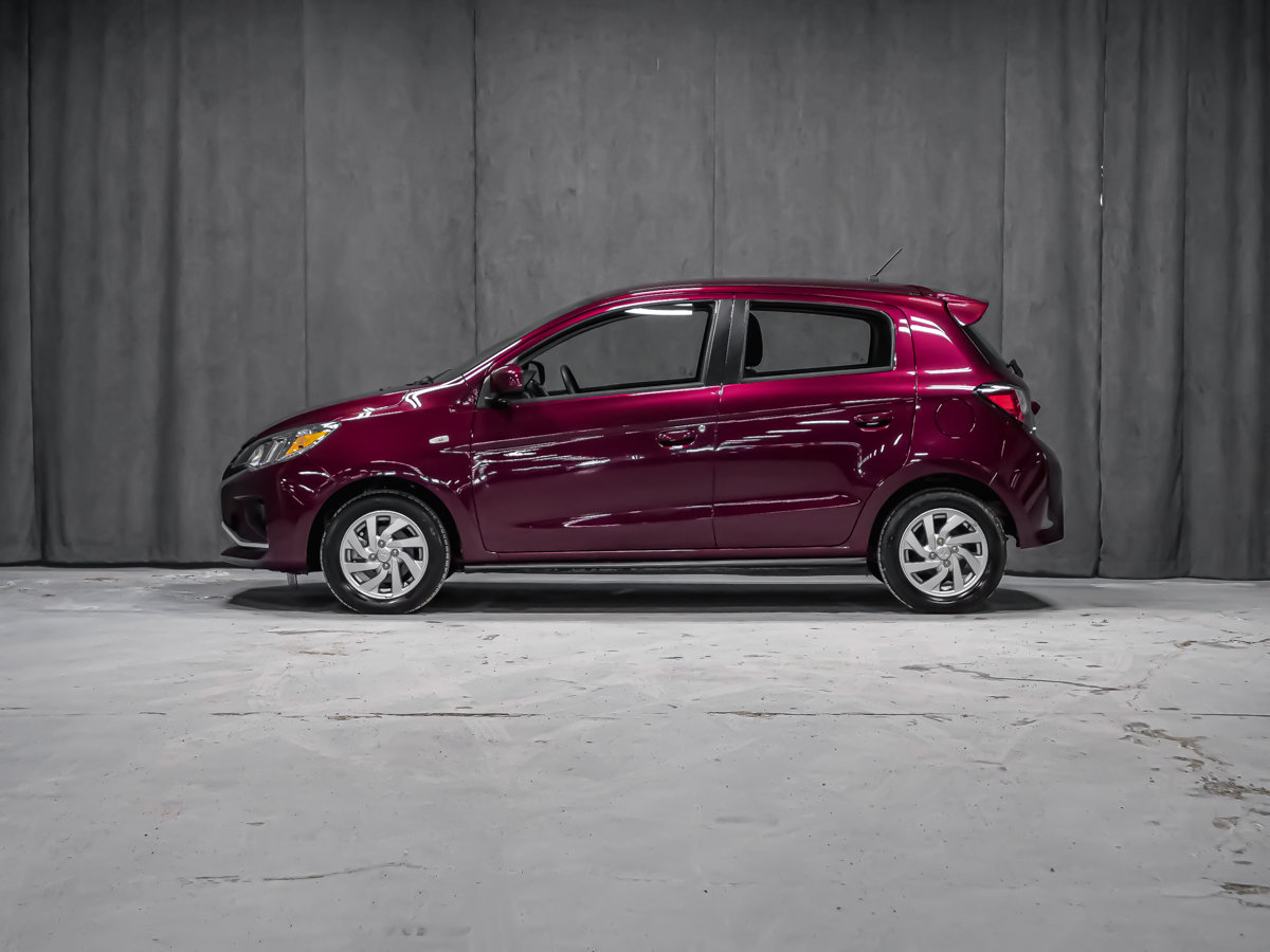 Mitsubishi Mirage ES AUTOMATIQUE 2024-3