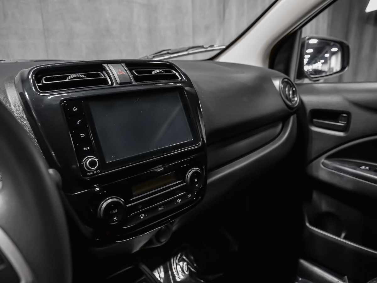 Mitsubishi Mirage ES AUTOMATIQUE 2024-11