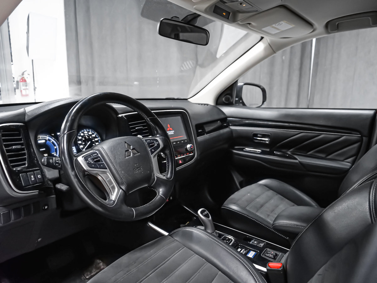 2021 Mitsubishi Outlander PHEV-1