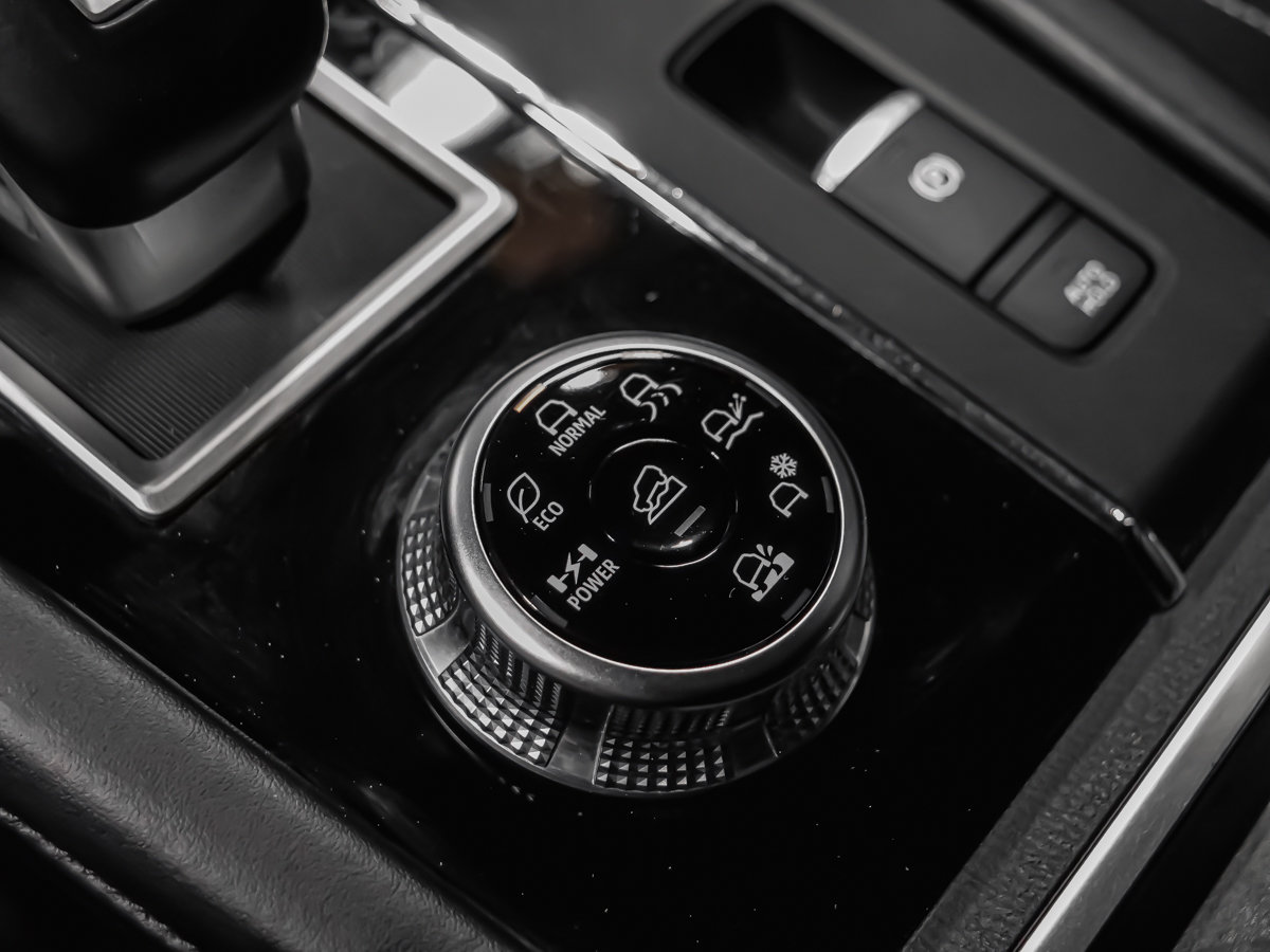 2025 Mitsubishi Outlander Plug-In Hybrid ES AWD APPLE CAR PLAY HEADLIGHT WASHER-12