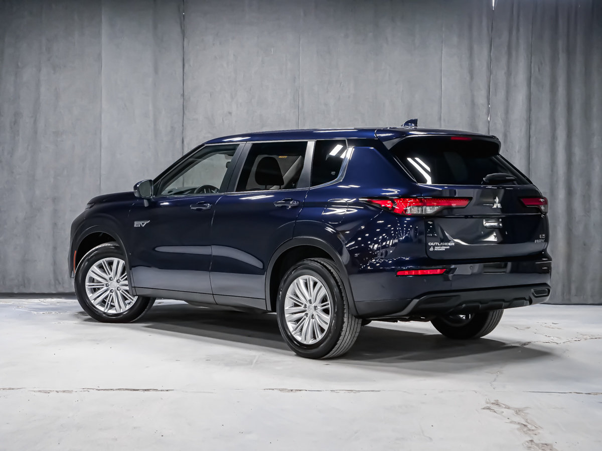 2025 Mitsubishi Outlander Plug-In Hybrid ES AWD APPLE CAR PLAY HEADLIGHT WASHER-3