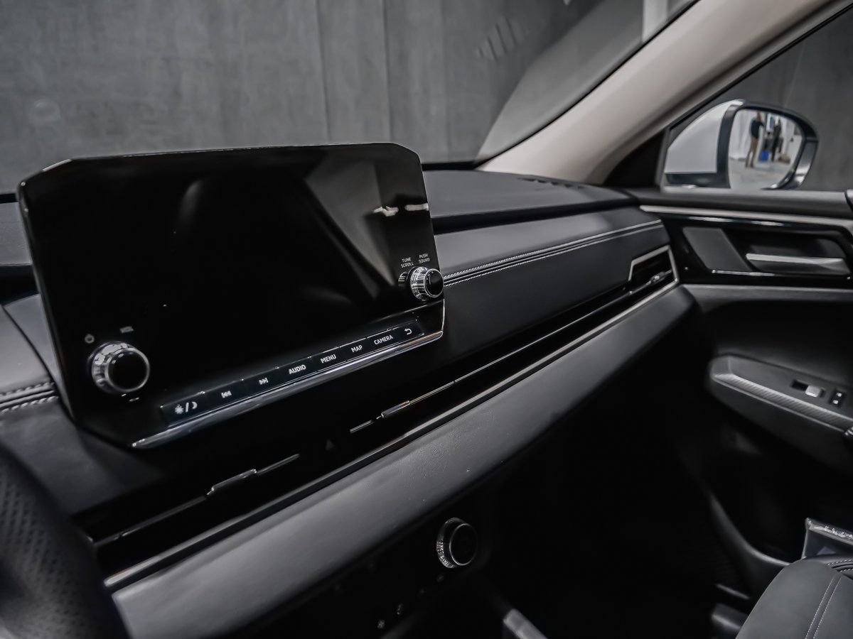 Mitsubishi Outlander LE BANC CHAUFFANT APPLE CAR PLAY SANS FIL 2024-9
