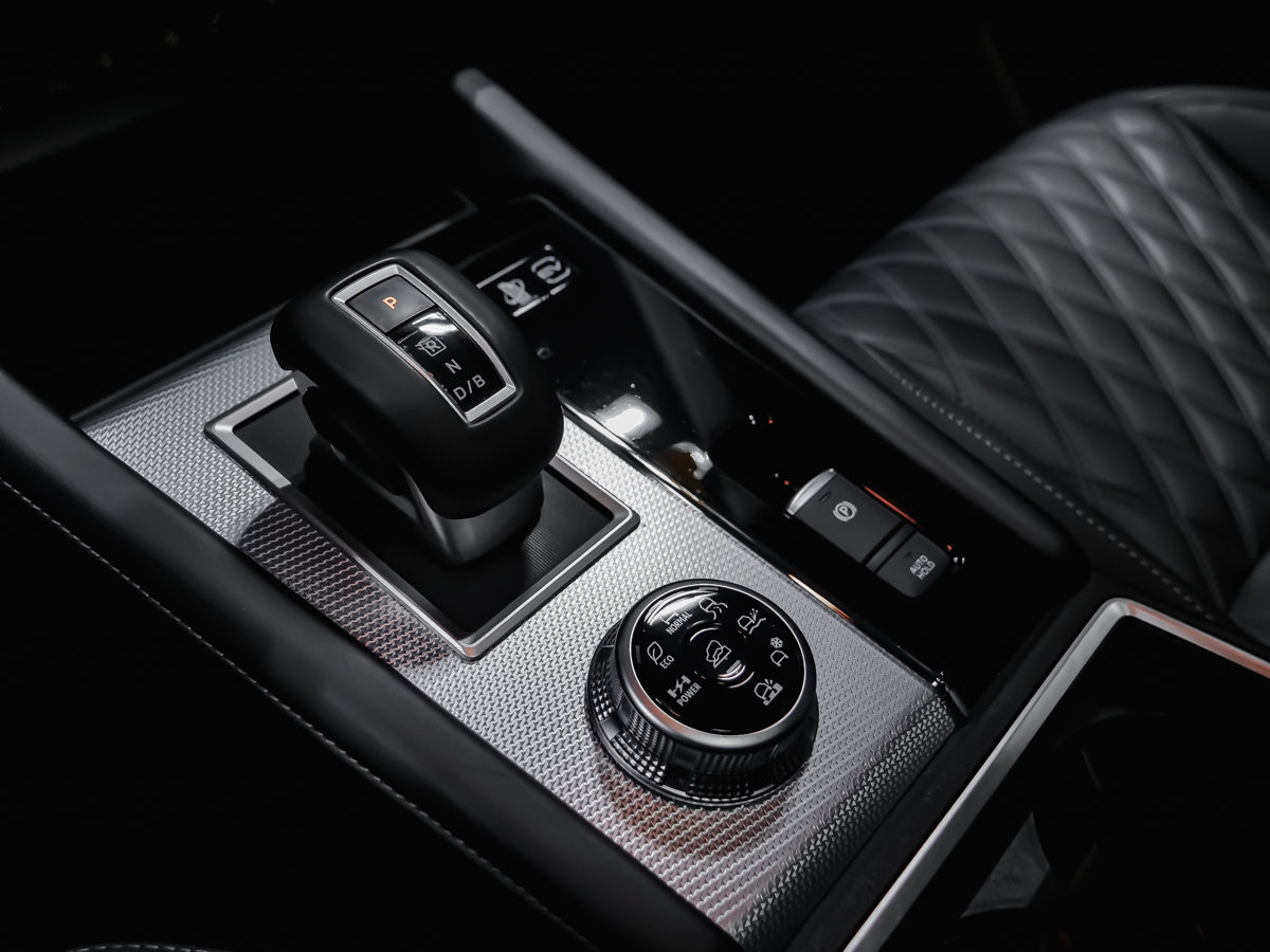 2024 Mitsubishi Outlander Plug-In Hybrid GT SIÈGES EN CUIR SYSTÈME DE SON BOSE PREMIUM-15
