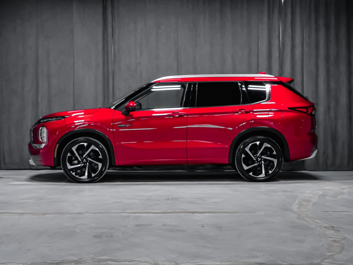 2024 Mitsubishi Outlander Plug-In Hybrid GT SIÈGES EN CUIR SYSTÈME DE SON BOSE PREMIUM-2