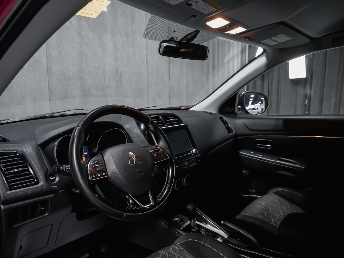 Mitsubishi RVR SE AWC 2024-6