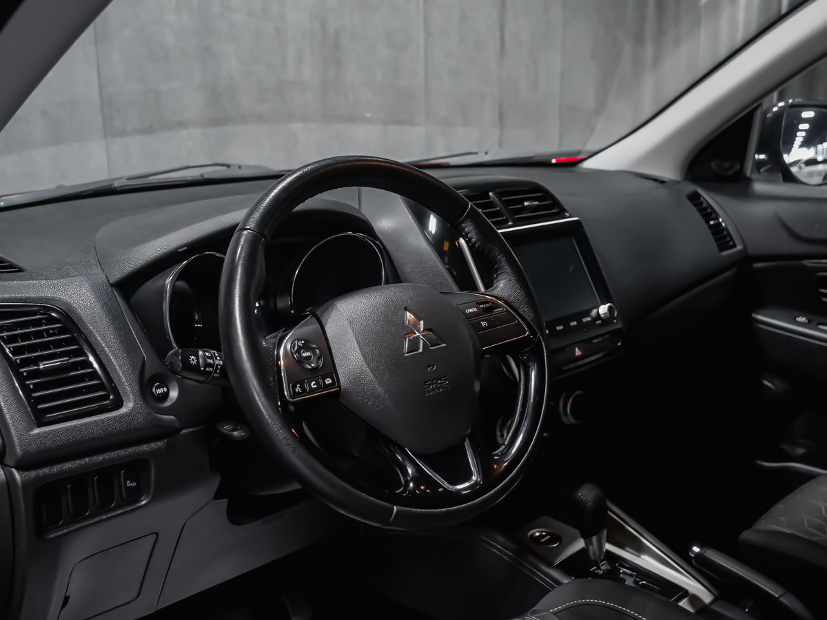 Mitsubishi RVR SE AWC 2024-8