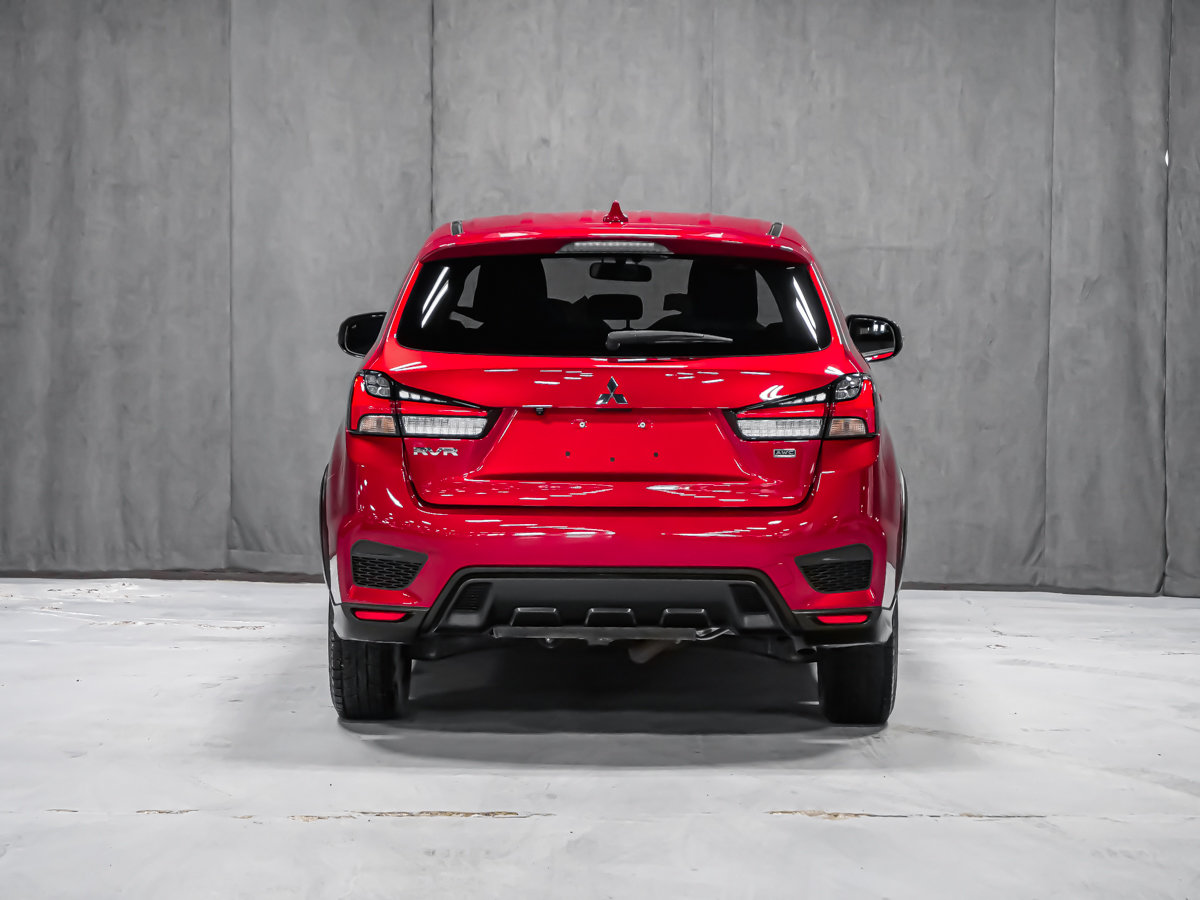 Mitsubishi RVR SE AWC 2024-5