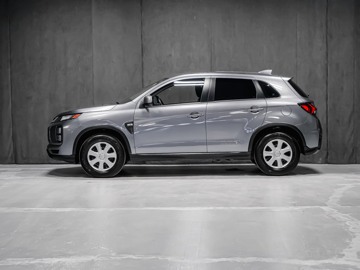 2024 Mitsubishi RVR ES  APPLE CAR PLAY-2