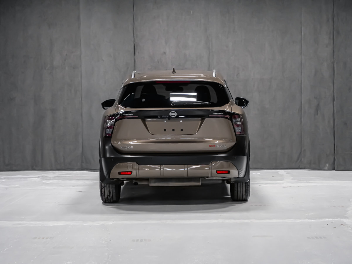 2025 Nissan Kicks SR SYSTÈME BOSE 8 PNEUS-4