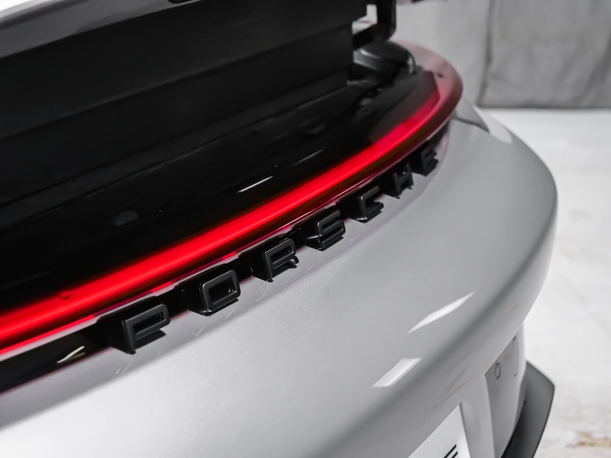 2022 Porsche 911 GT3 TOURING MANUEL-18