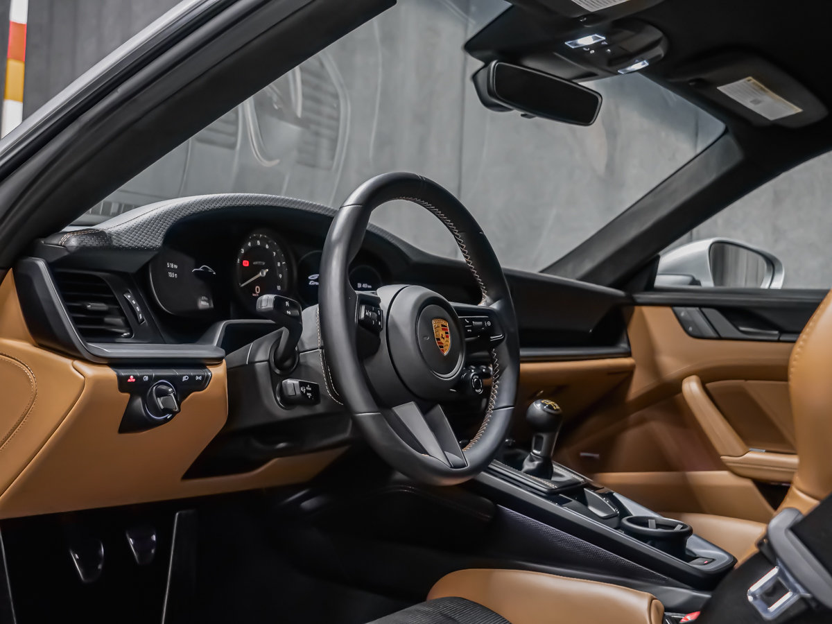 2022 Porsche 911 GT3 TOURING MANUEL-24